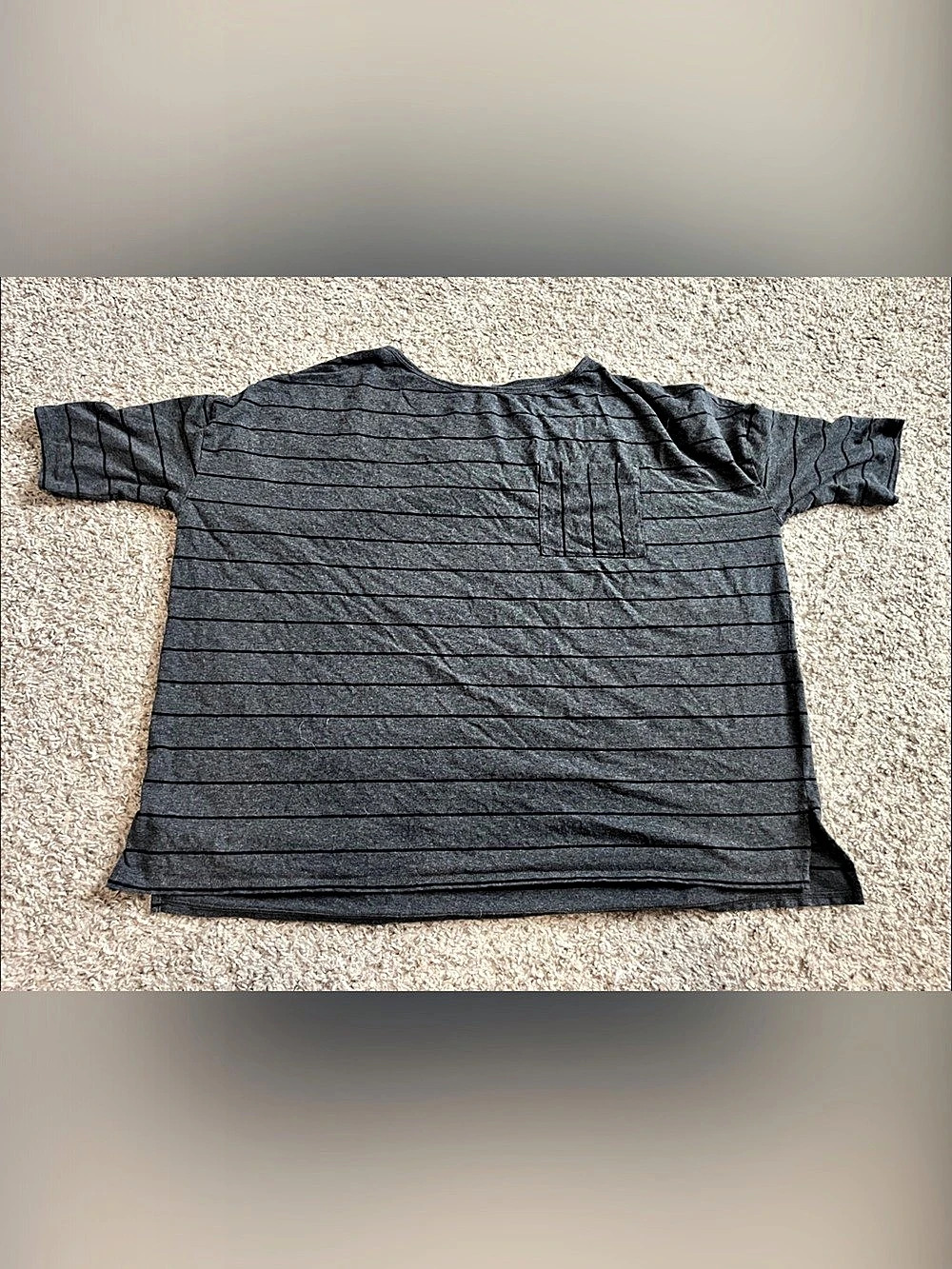 westbound Striped Short Sleeve Tee in Gray Size Large Like New